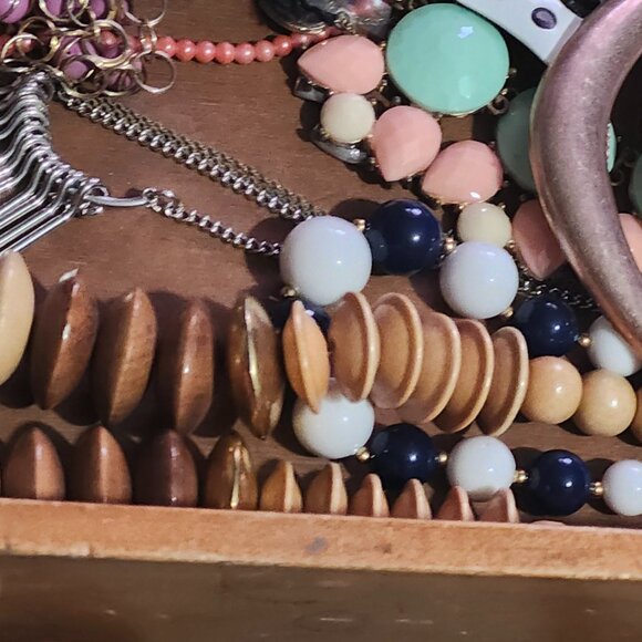 Mixed Jewelry Lot 6 - Picture 4 of 10